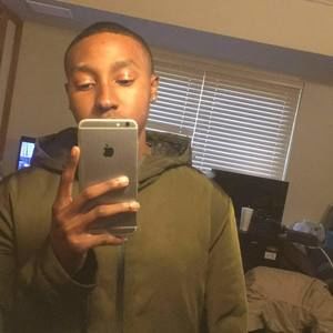 Meet your Posher, Quincy